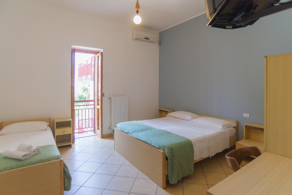 Hotel Alba Del Gargano Mattinata Exterior photo